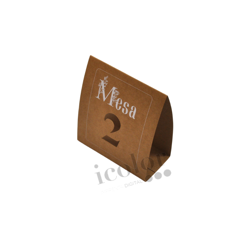 Marca mesa en papel kraft impreso en tinta blanca